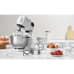 Batteur Sur Socle Numérique - Blanc 12 Batteur Sur Socle Numérique - Blanc -Maison-Cuisine 63444 digital stand mixer side lifestyle